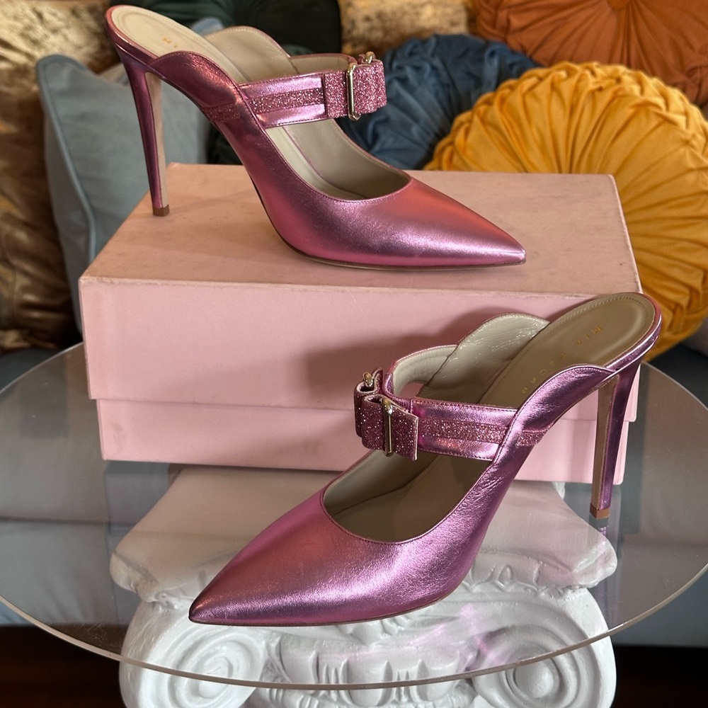 Mia Becar Vintage Gorgeous Marilyn Pink Glitter Heels in original box FAB